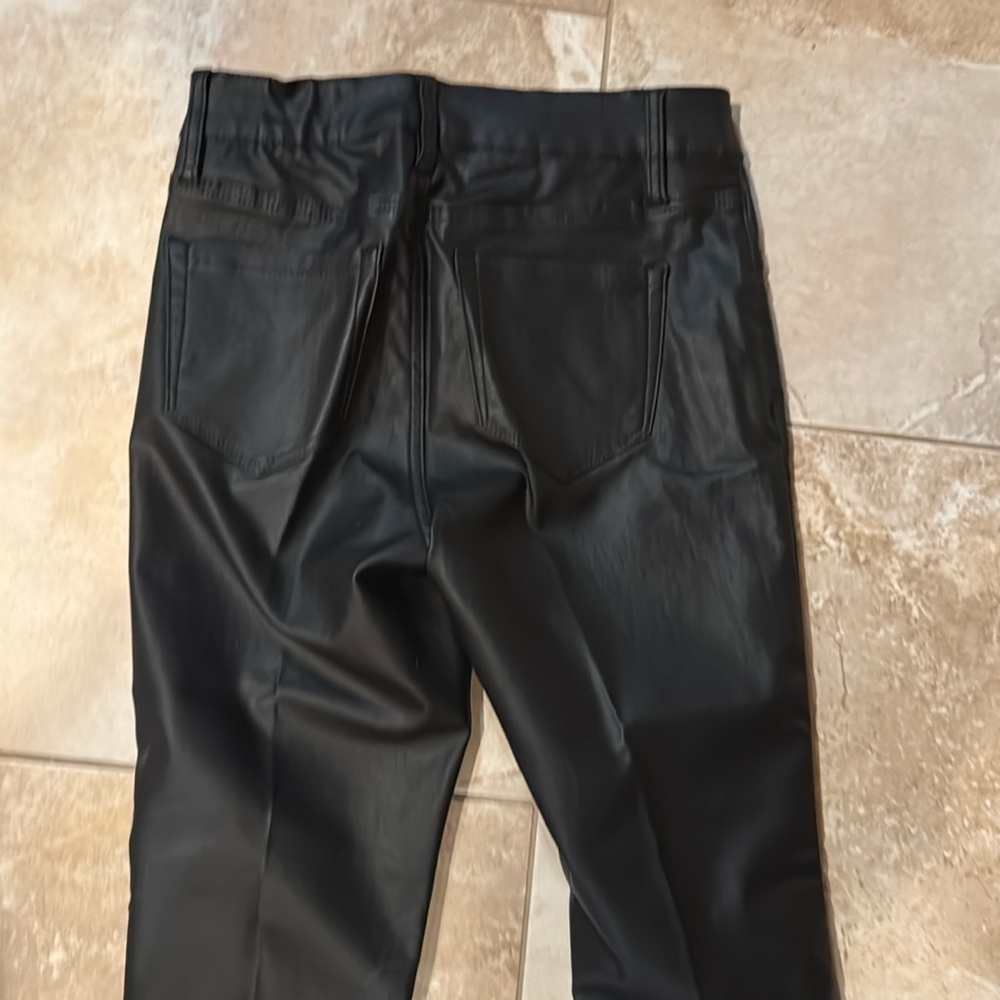 Black Vegan Leather Skinny Pants with Tapered Fit and Modern Look sz7 - Picture 6 of 7